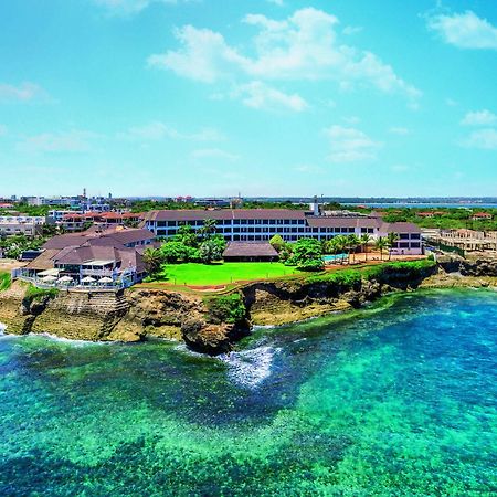 Sea Cliff Hotel Daressalam Exterior foto