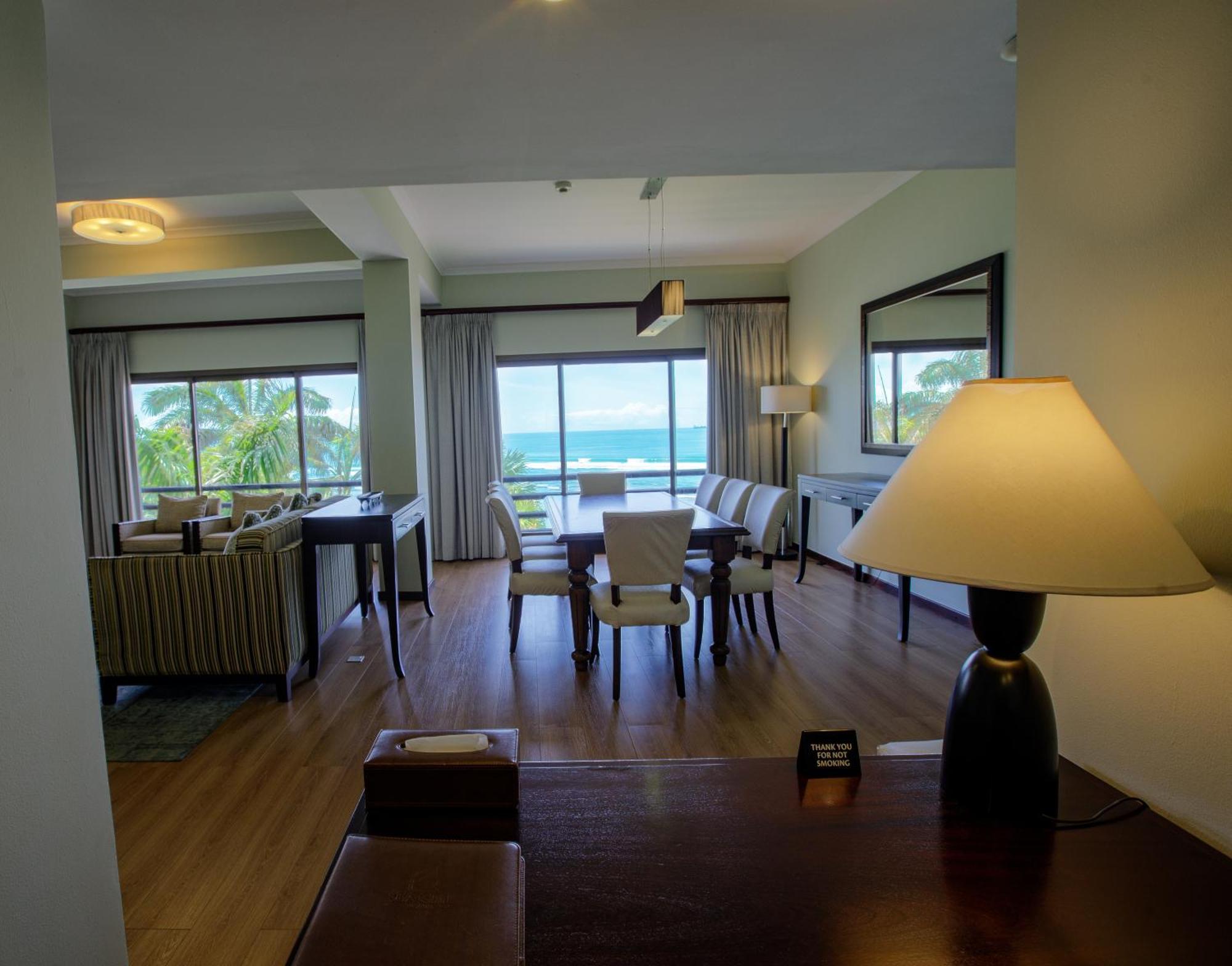 Sea Cliff Hotel Daressalam Exterior foto