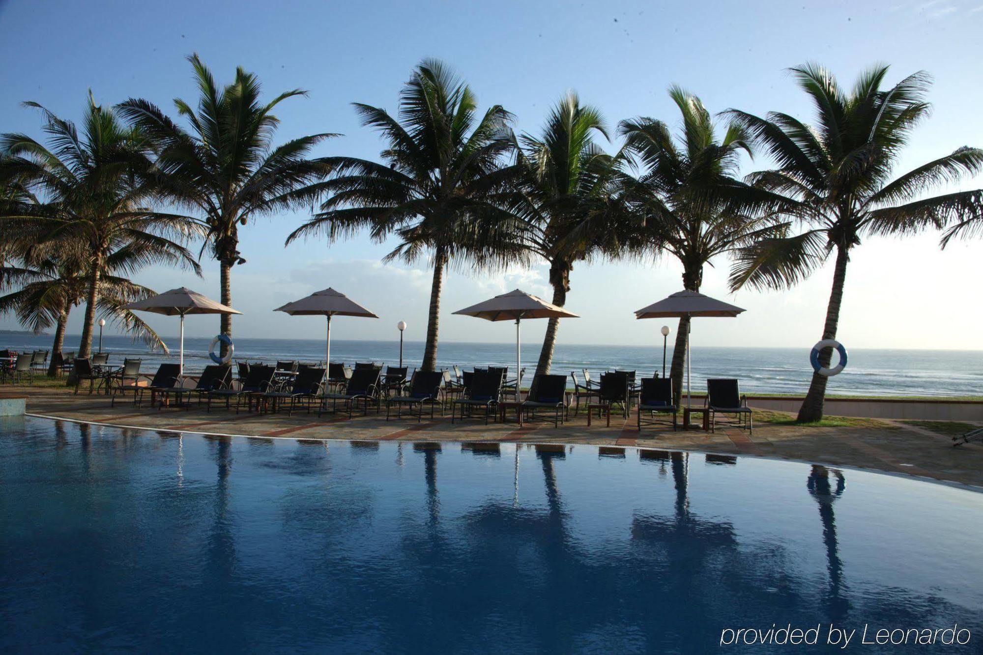 Sea Cliff Hotel Daressalam Exterior foto